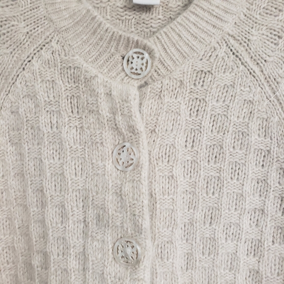 Lucy & Laurel Angora Sweater in size Medium - Picture 3 of 3